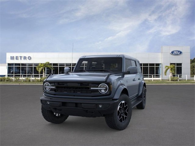New 2025 Ford Bronco Outer Banks image 2