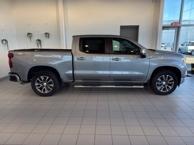 Certified 2024 Chevrolet Silverado 1500 LT AWD/4WD image 39