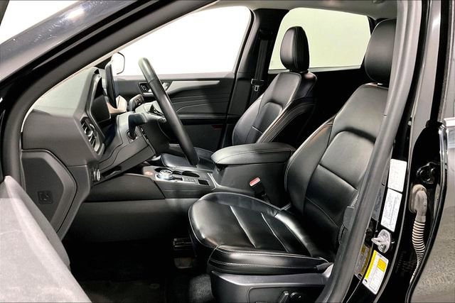 Used 2024 Ford Escape Platinum AWD/4WD image 22