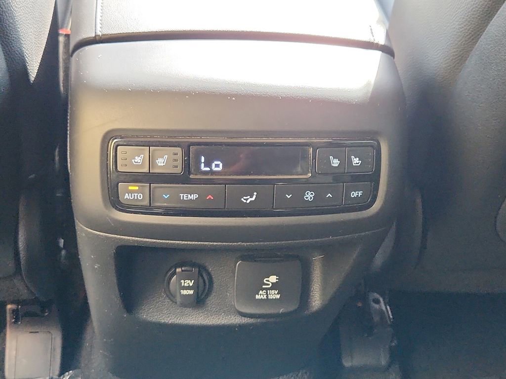 Used 2024 Hyundai Palisade Limited image 16