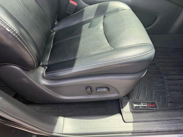 Used 2019 Nissan Pathfinder SL AWD/4WD image 6