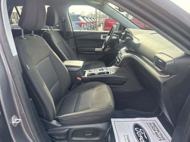 Used 2022 Ford Explorer XLT w/ Class IV Trailer Tow Package image 17