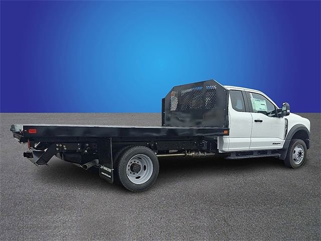 New 2026 Ford F550 4x4 Supercab Super Duty image 3