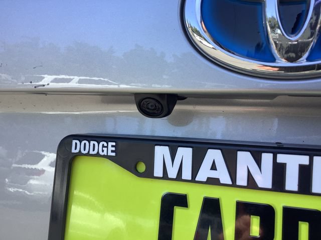 Used 2022 Toyota RAV4 LE AWD/4WD image 28