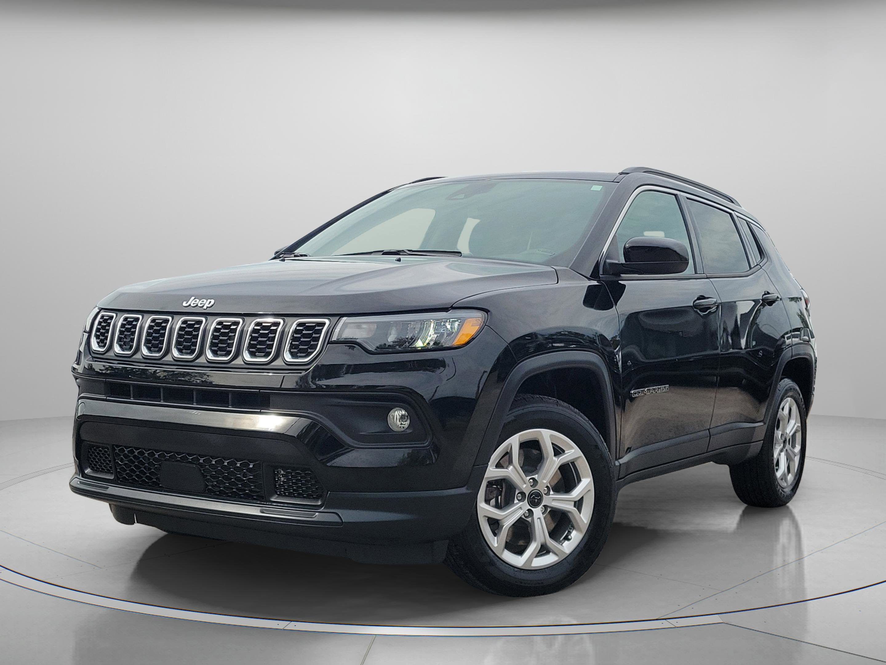 Used 2025 Jeep Compass Latitude video 2