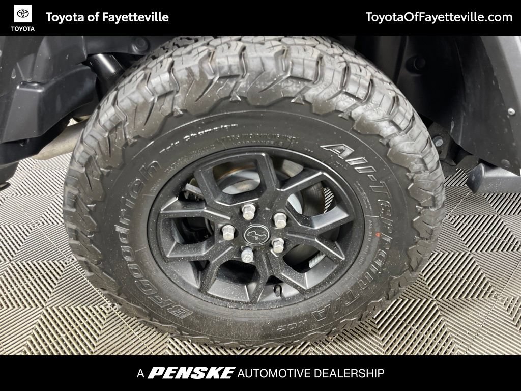 Used 2024 Jeep Wrangler Unlimited Sport AWD/4WD image 3