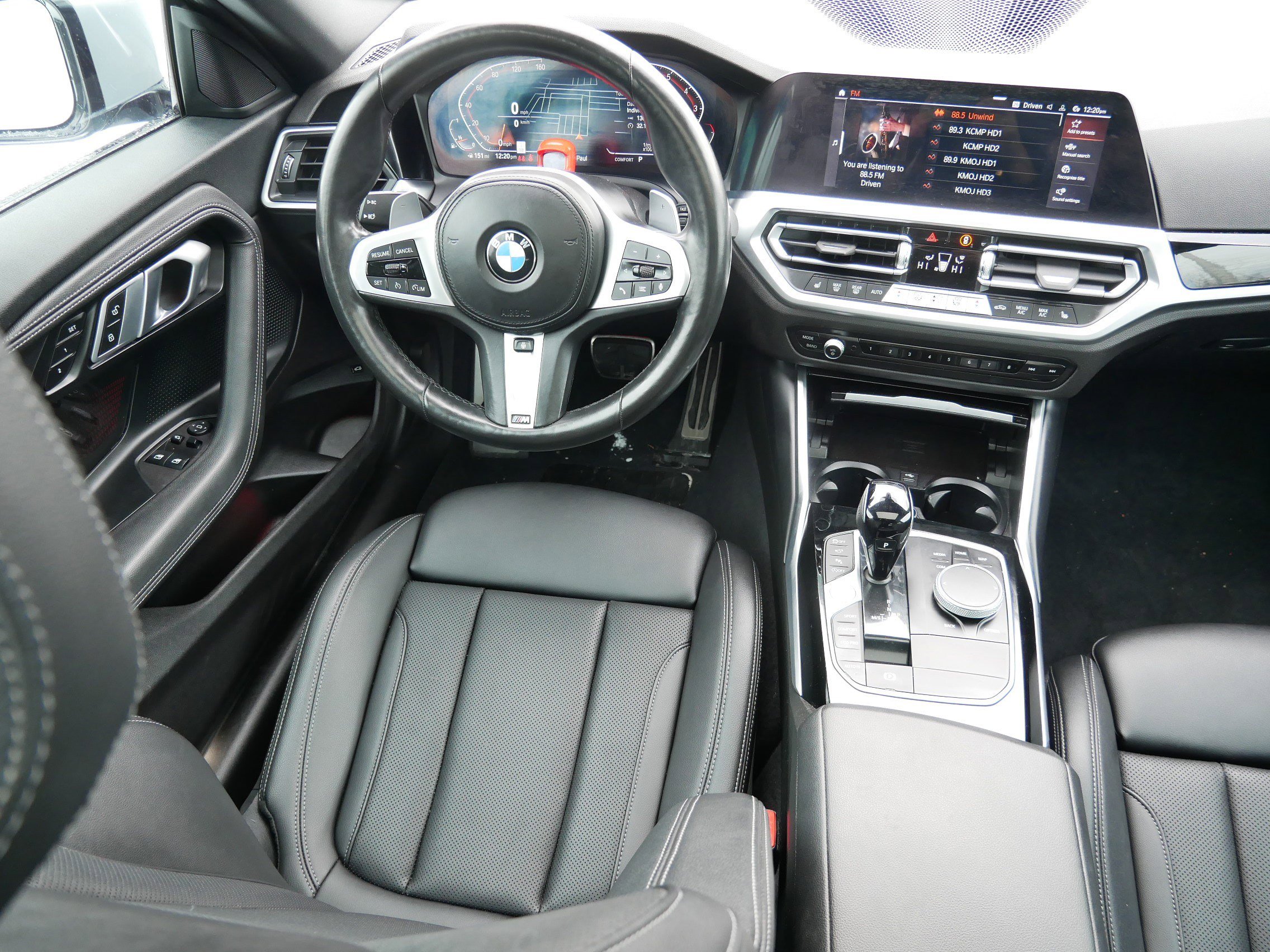 Used 2022 BMW 230i Coupe w/ Premium Package image 9