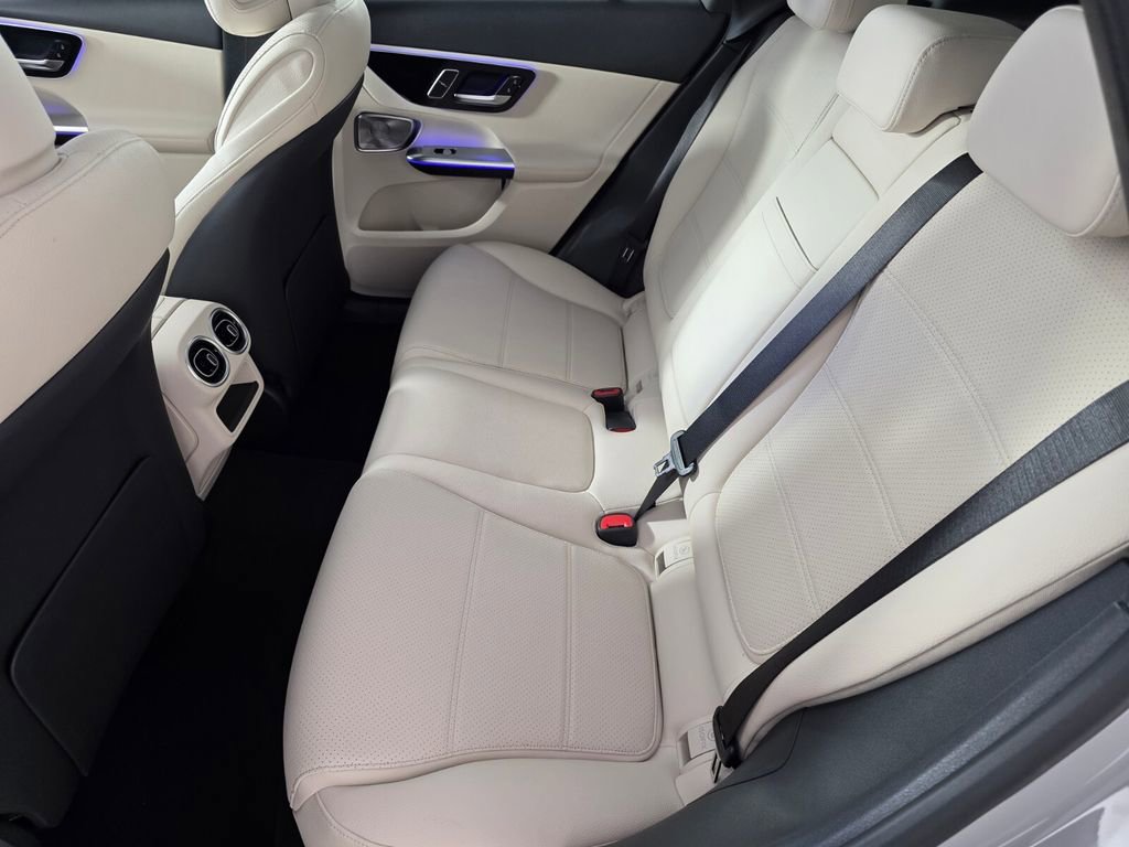 New 2026 Mercedes-Benz GLC 350e 4MATIC image 11