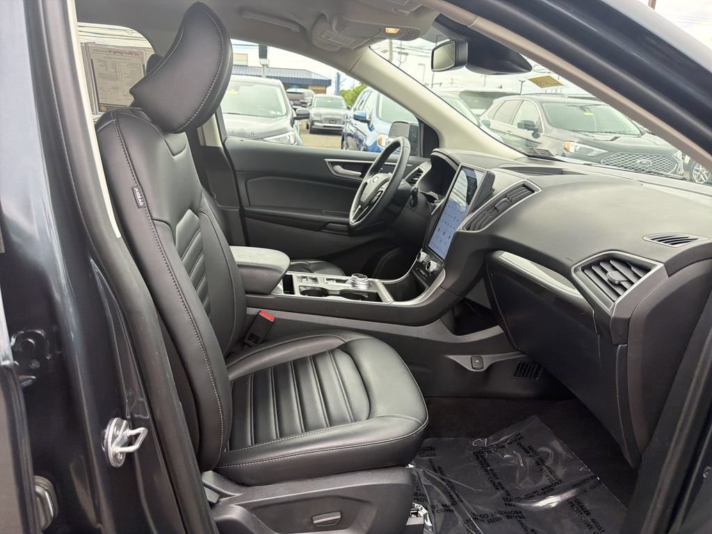Used 2024 Ford Edge SEL w/ Convenience Package AWD/4WD image 15