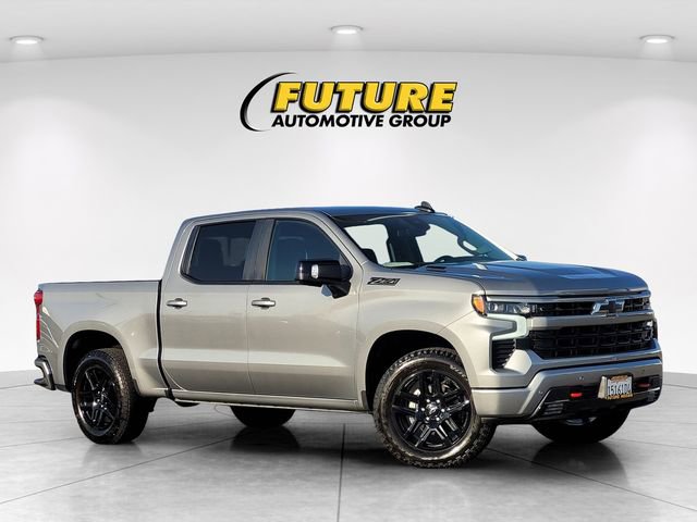 Used 2025 Chevrolet Silverado 1500 RST image 1