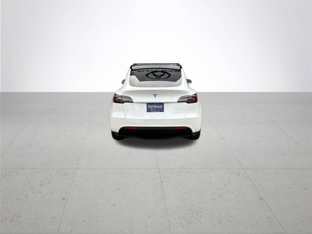 Used 2020 Tesla Model Y Long Range image 7
