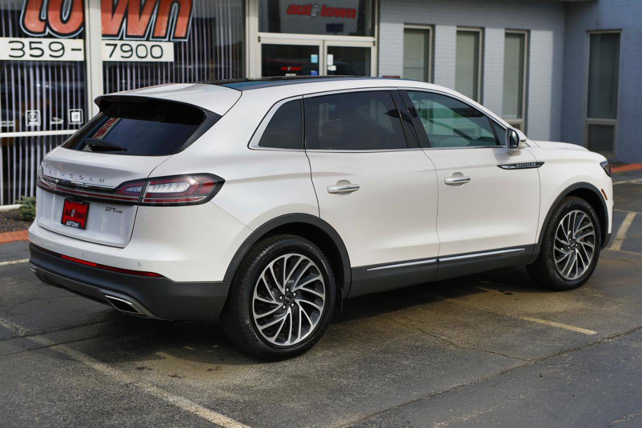 Used 2019 Lincoln Nautilus Reserve image 18