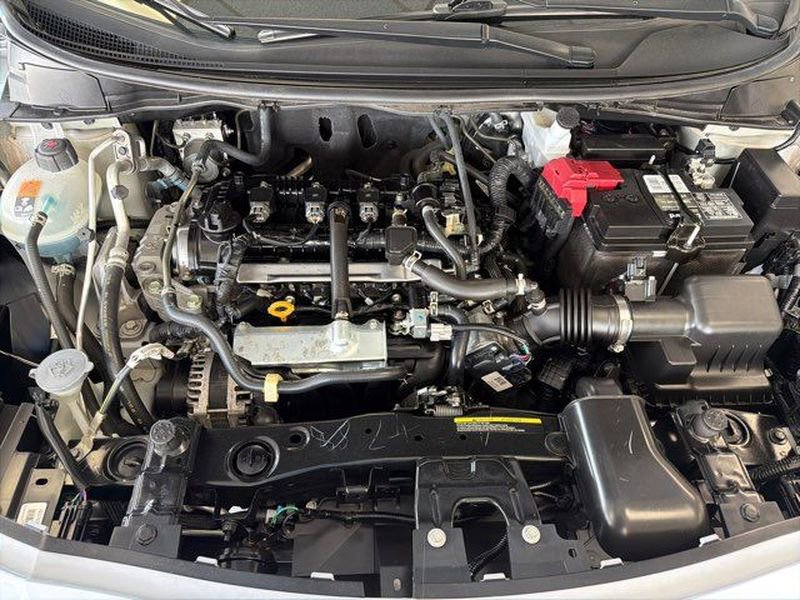 Used 2024 Nissan Versa SR w/ Trunk Package image 19