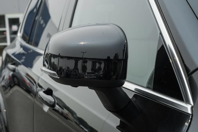 New 2026 Volvo XC90 T8 Plus w/ Protection Package Premier AWD/4WD image 15