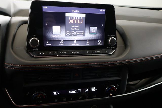 New 2026 Nissan Rogue SV AWD/4WD image 18
