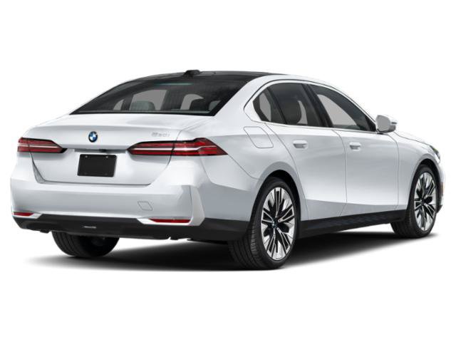 New 2027 BMW 530i RWD image 2