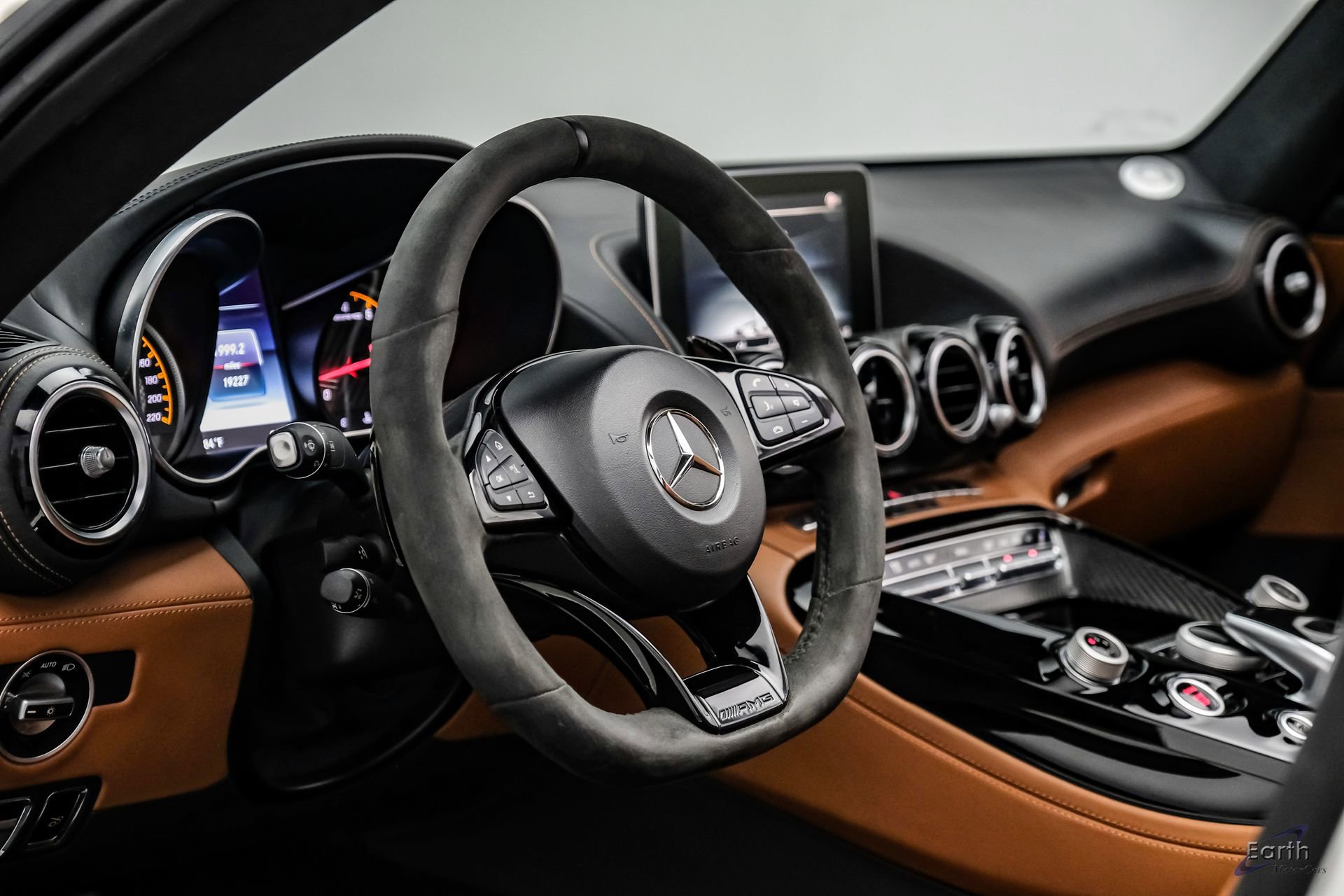 Used 2018 Mercedes-Benz AMG GT C image 53