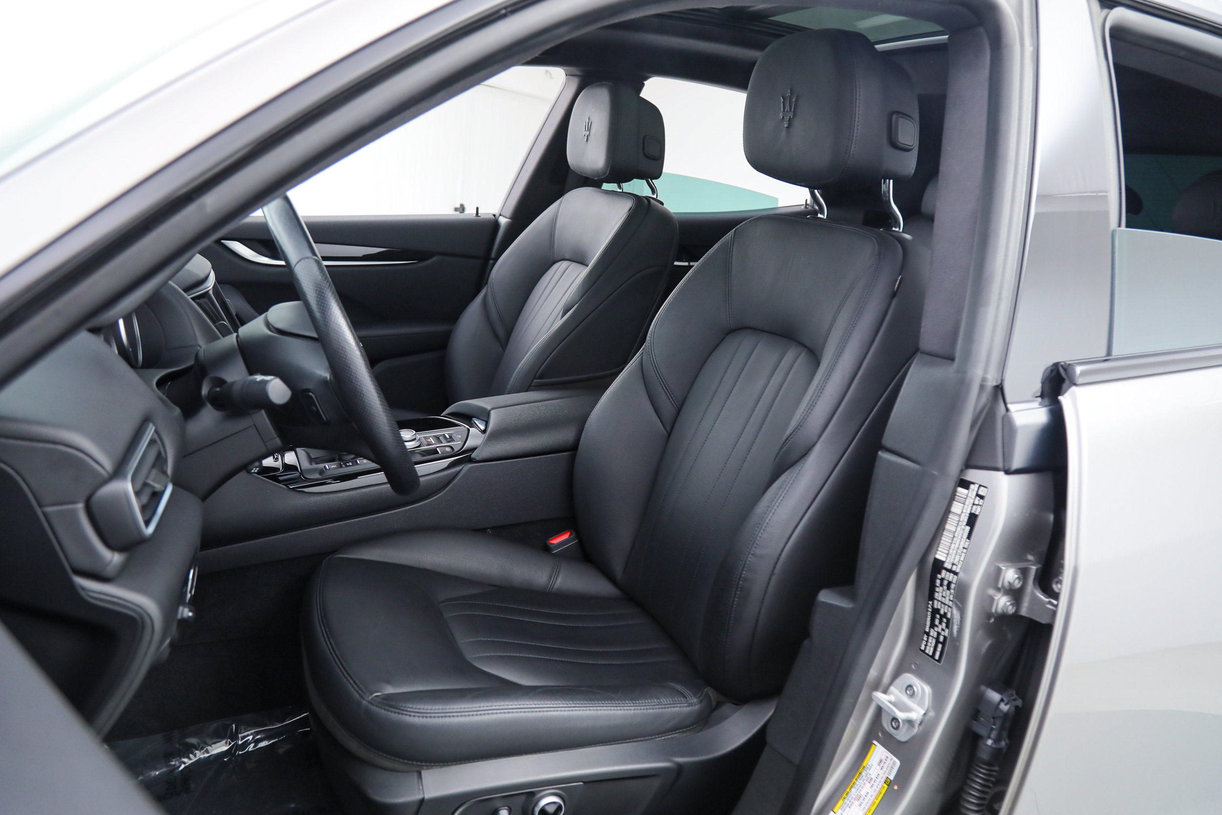 Certified 2022 Maserati Levante GT AWD/4WD image 19