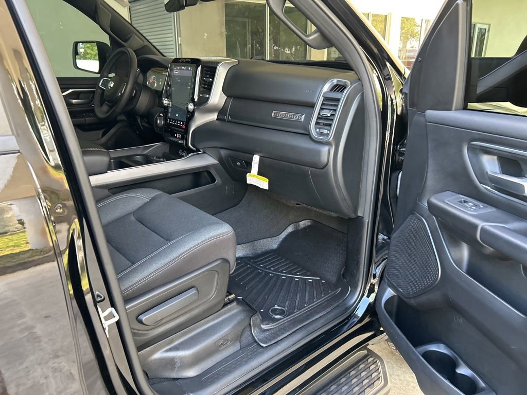 Used 2025 RAM 1500 Big Horn RWD image 29