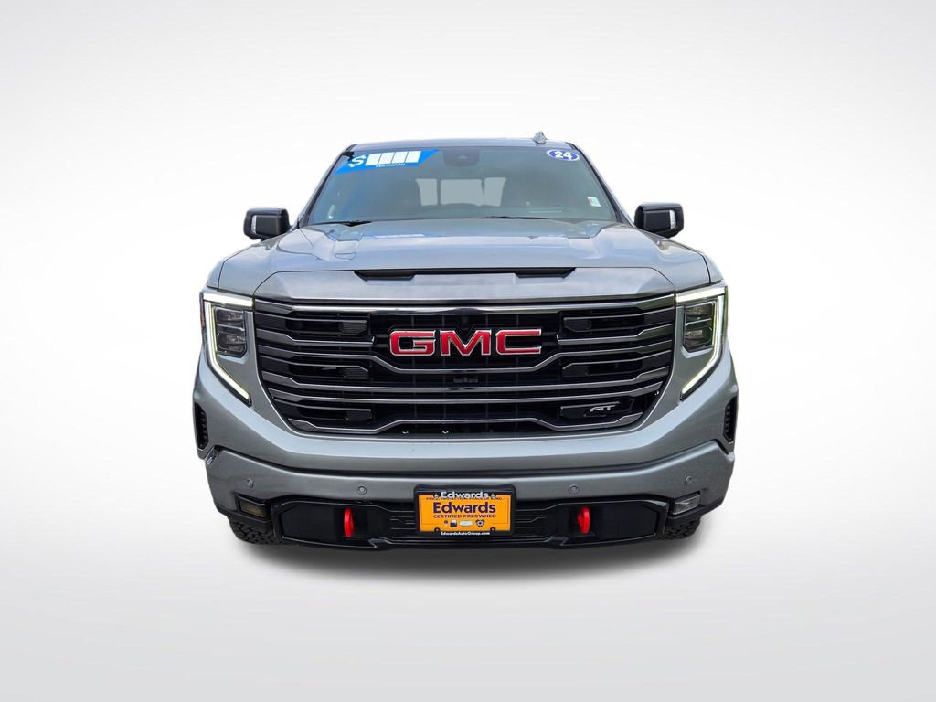 Used 2024 GMC Sierra 1500 AT4 w/ Technology Package AWD/4WD image 11
