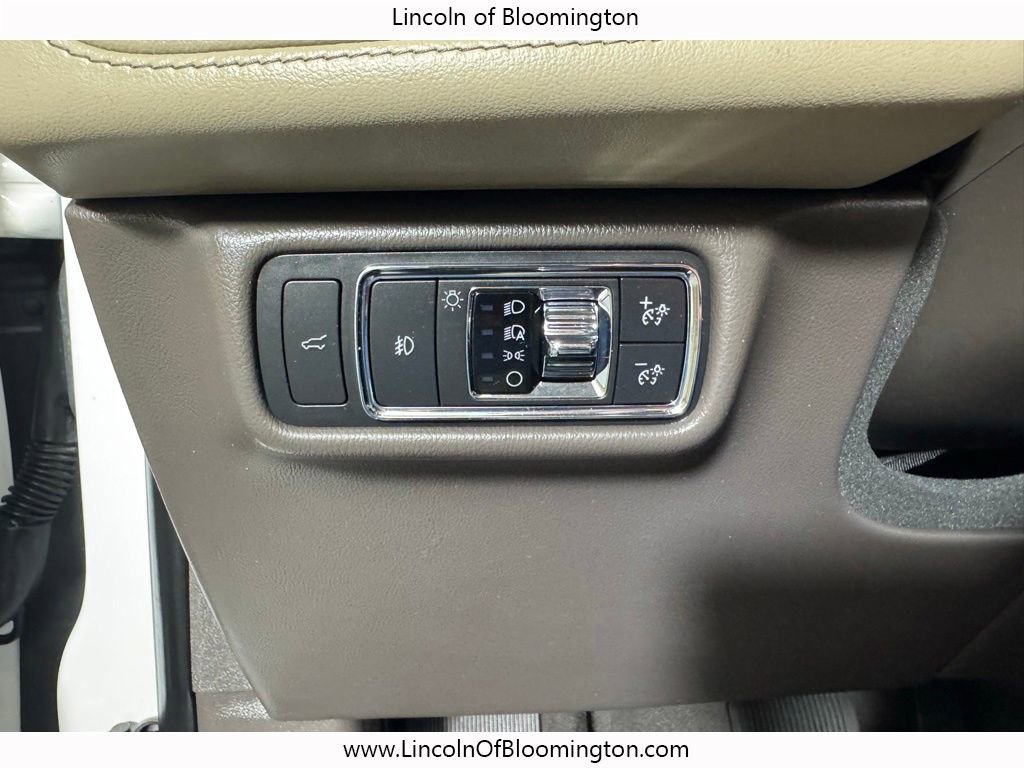 Used 2020 Lincoln Aviator Reserve w/ Equipment Group 202A AWD/4WD image 30