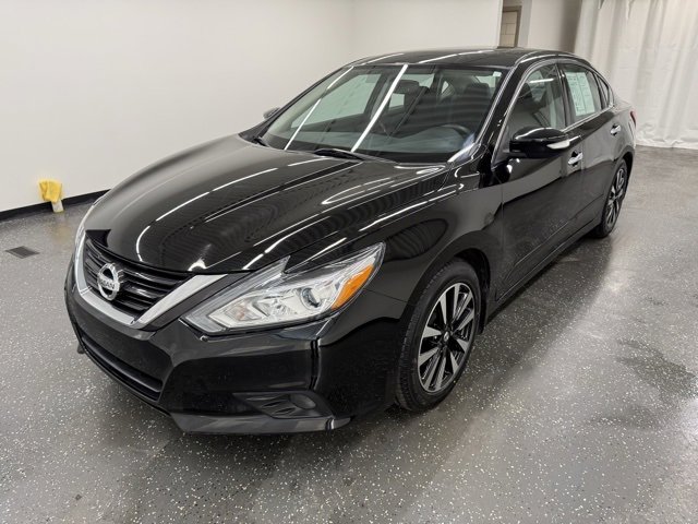 Used 2018 Nissan Altima 2.5 SV w/ 2.5 SV Technology Package image 4