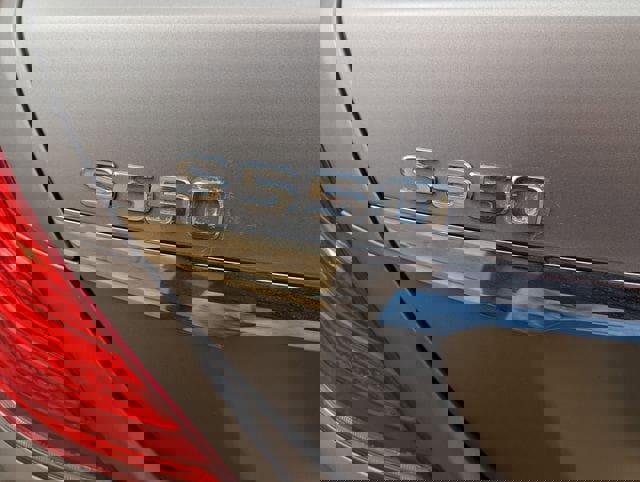 Used 2017 Mercedes-Benz S 550 Sedan image 6