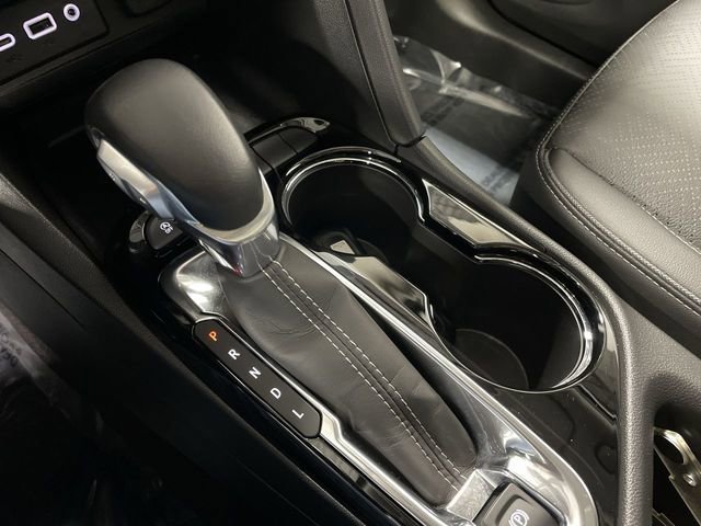 Used 2022 Buick Encore GX Essence w/ Experience Buick Package image 19