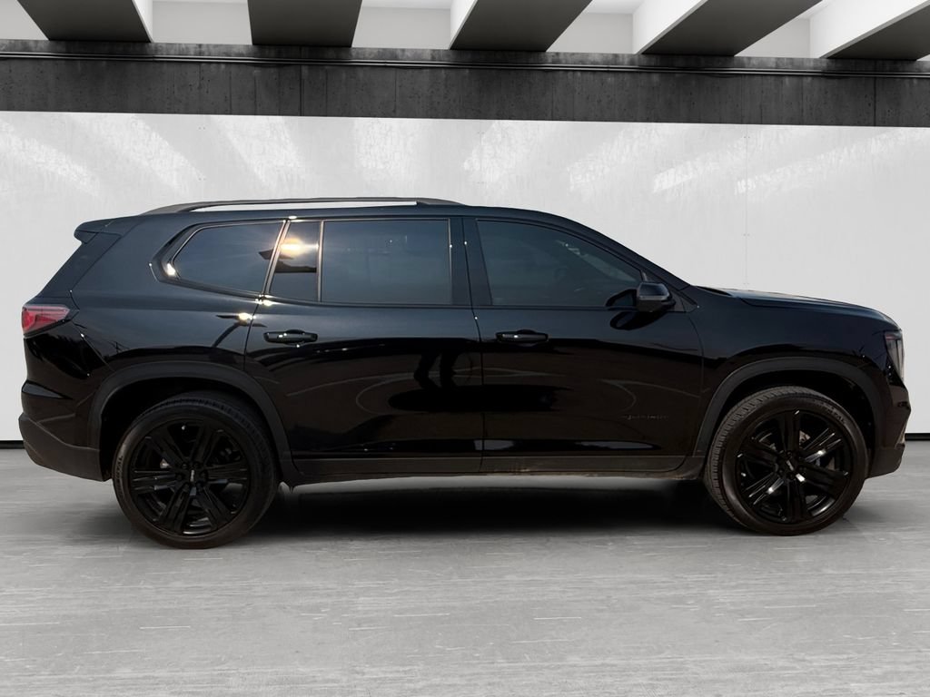 Used 2024 GMC Acadia Elevation w/ Black Edition FWD image 6