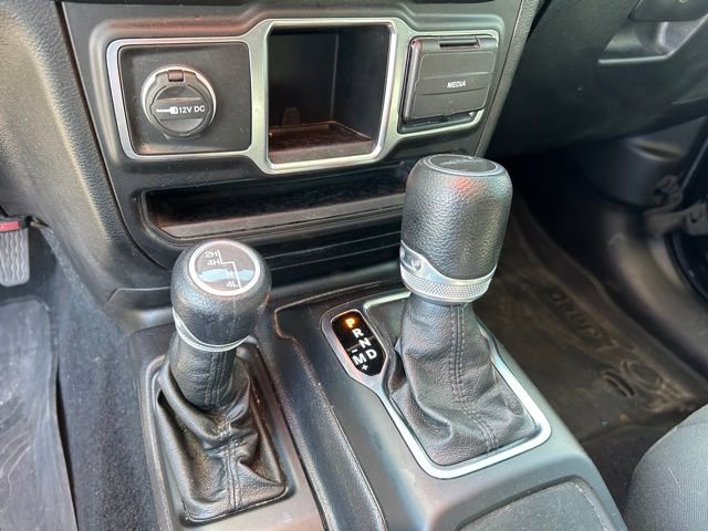 Used 2020 Jeep Gladiator Sport w/ Trailer Tow Package image 29