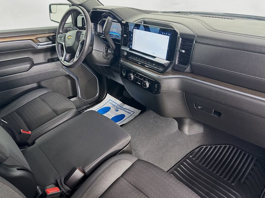 Used 2023 Chevrolet Silverado 1500 LT RWD image 36