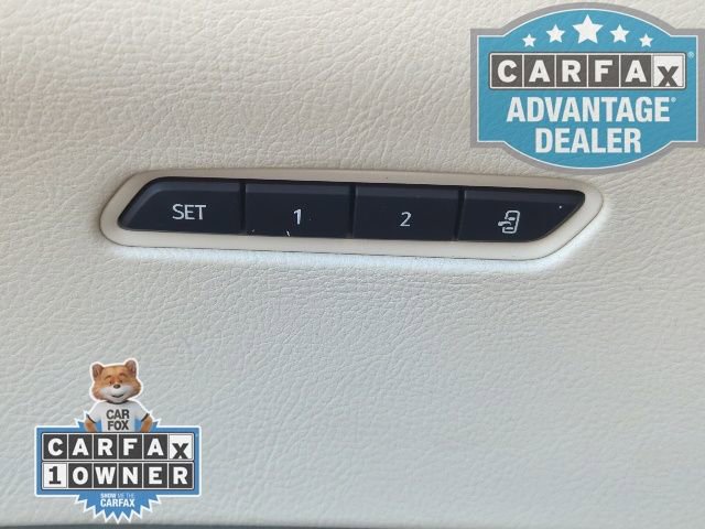 Used 2022 Cadillac XT6 Premium Luxury image 16