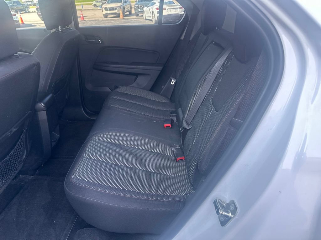 Used 2017 Chevrolet Equinox LT FWD image 9