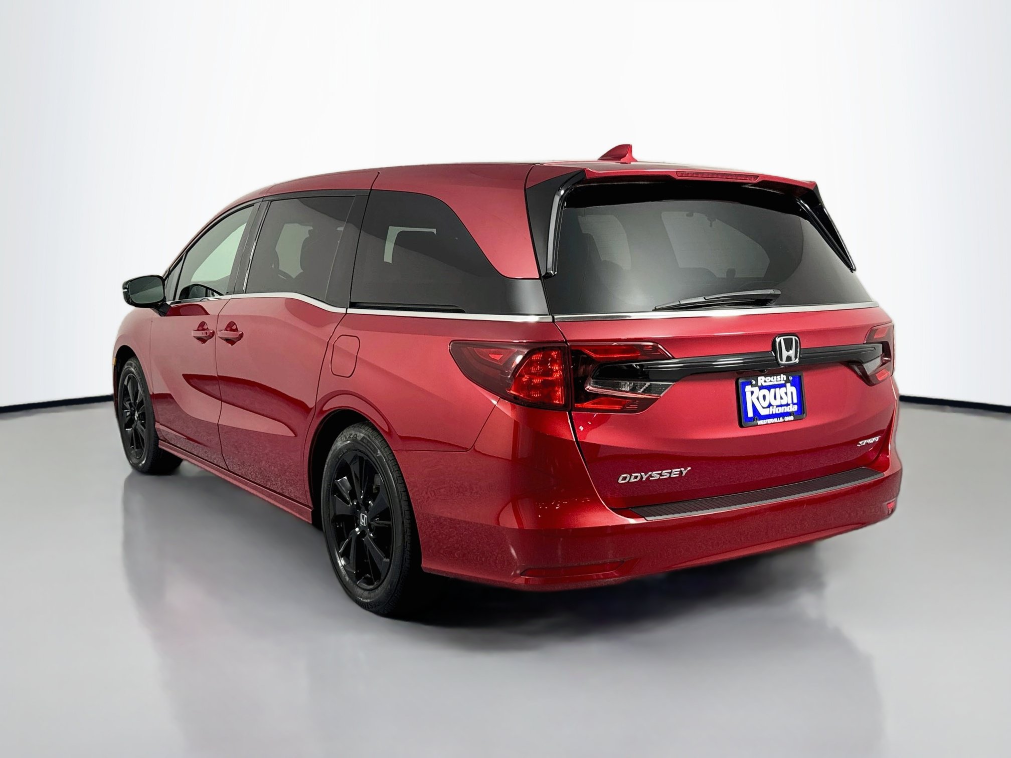 Certified 2024 Honda Odyssey Sport image 7