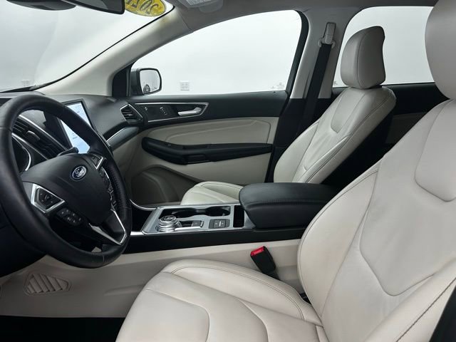 Used 2021 Ford Edge Titanium w/ Cargo Accessory Package image 26