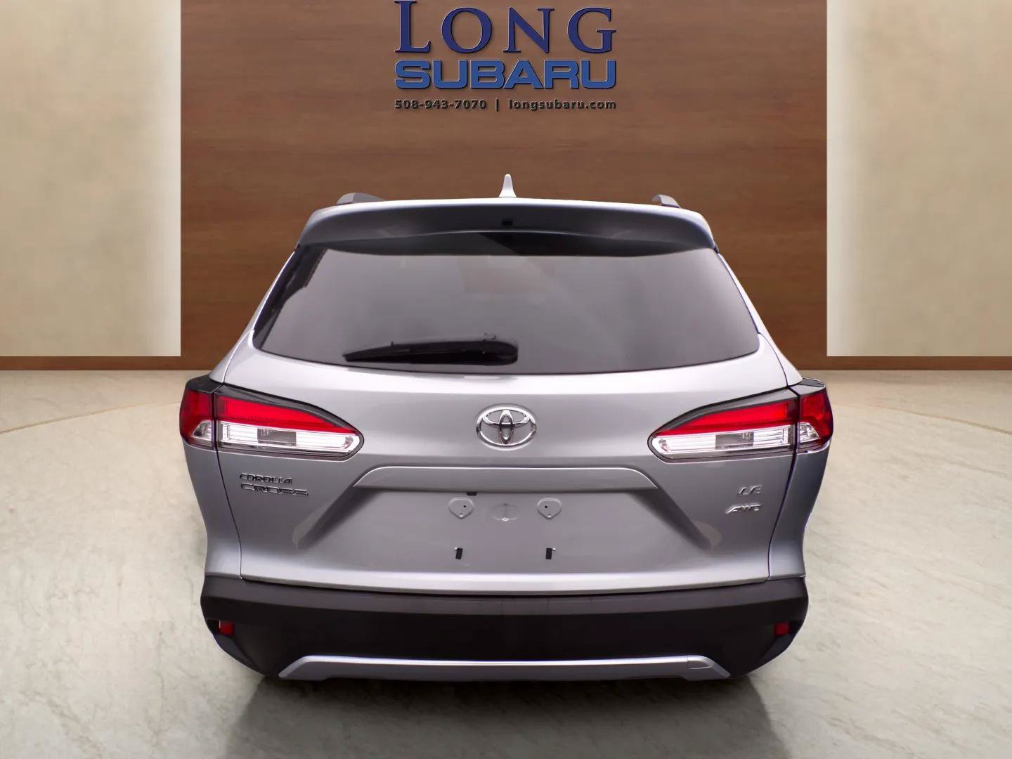 Used 2023 Toyota Corolla Cross LE w/ Moonroof Package AWD/4WD image 4