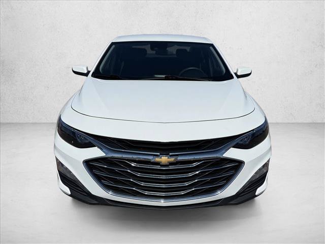 Used 2024 Chevrolet Malibu LT FWD image 2