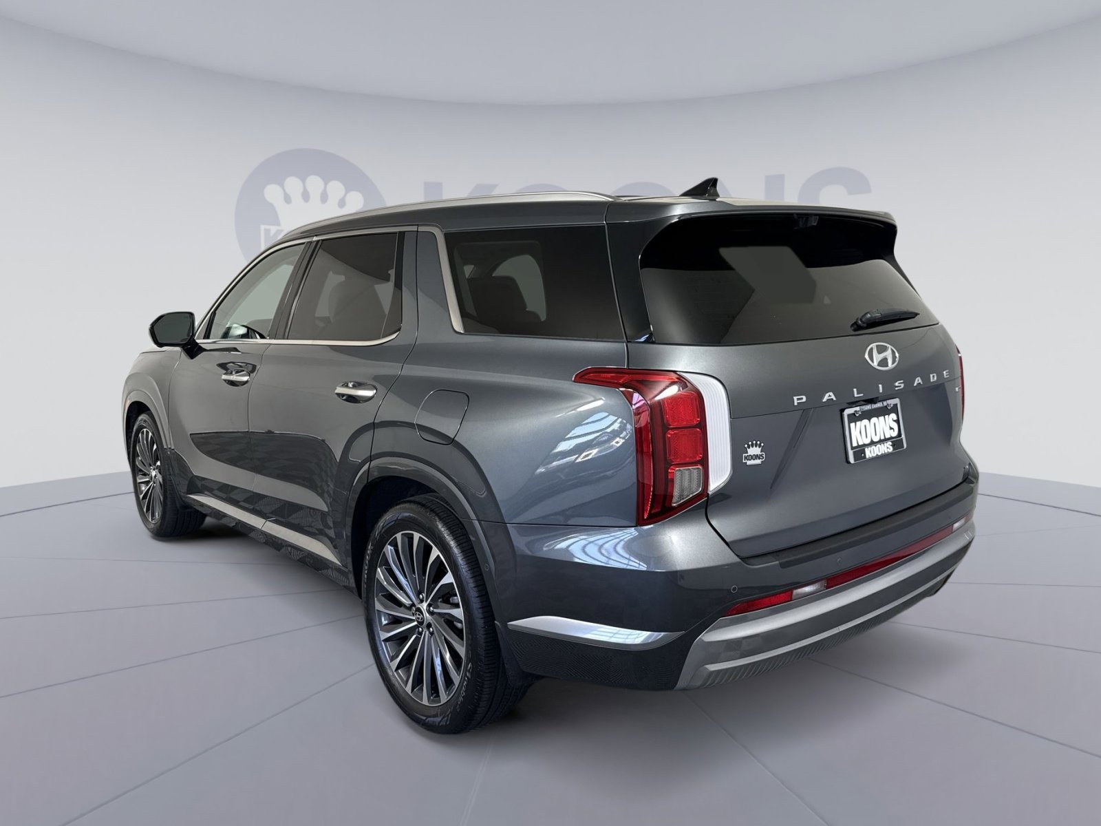 Used 2023 Hyundai Palisade Calligraphy AWD/4WD image 4