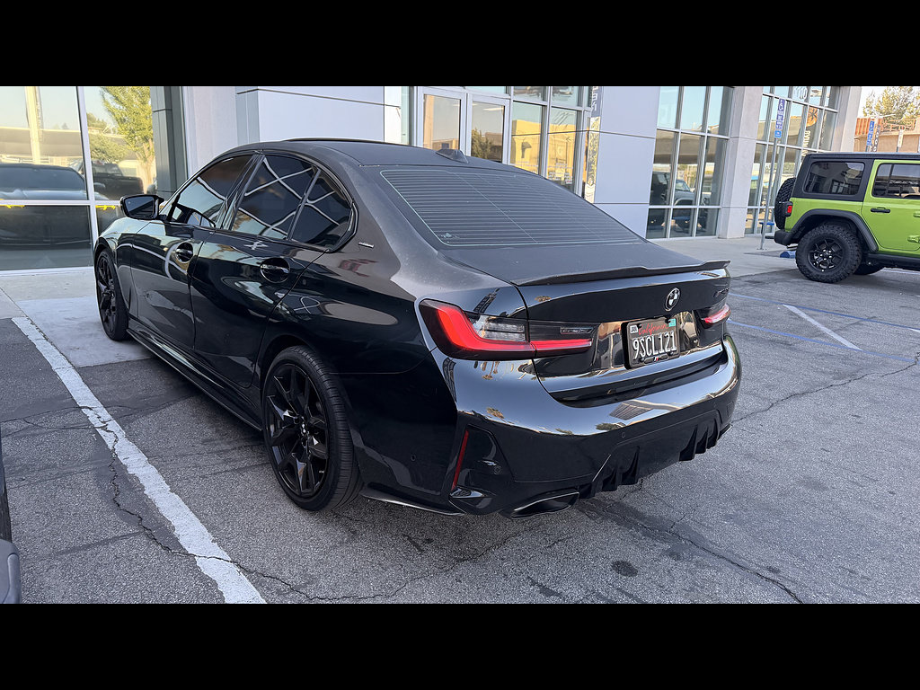 Used 2025 BMW M340i w/ Premium Package RWD image 4