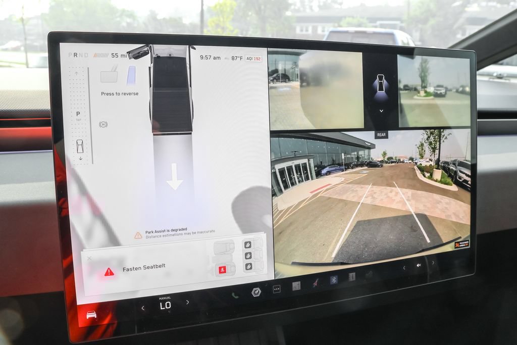 Used 2024 Tesla Cybertruck AWD Crew Cab image 6