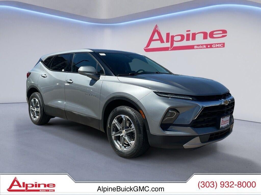 Used 2023 Chevrolet Blazer LT AWD/4WD image 3