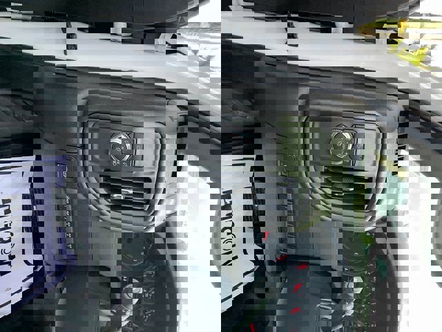 New 2025 GMC Sierra 2500 Pro w/ Convenience Package image 19