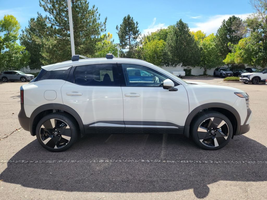 New 2025 Nissan Kicks SR w/ Interior Electronics Package image 2