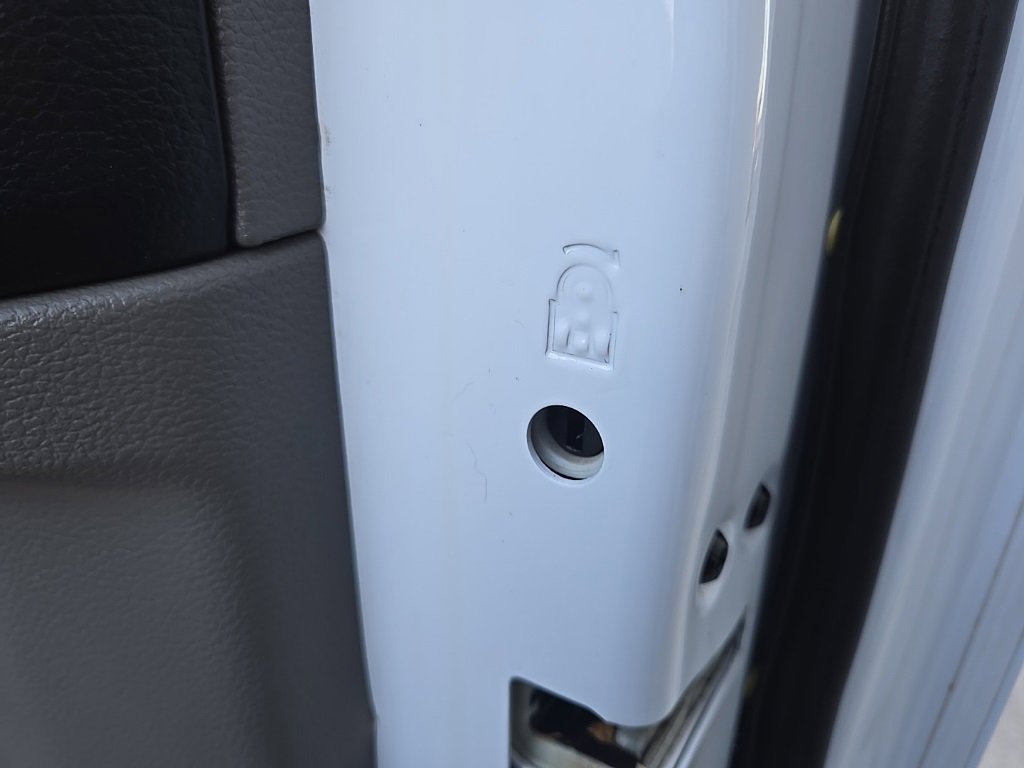 Used 2015 Ford F150 XLT image 77