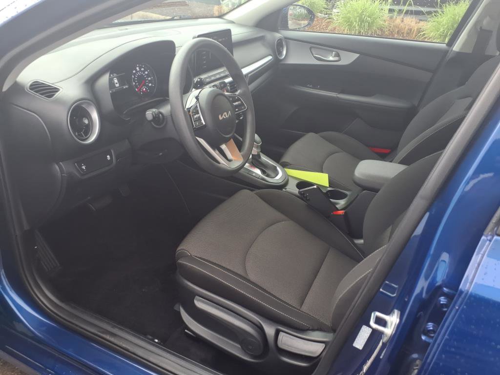 Used 2024 Kia Forte LXS image 12