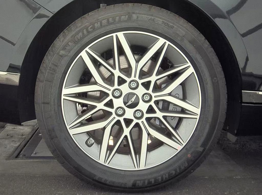 Used 2026 Genesis G80 2.5T AWD/4WD image 8