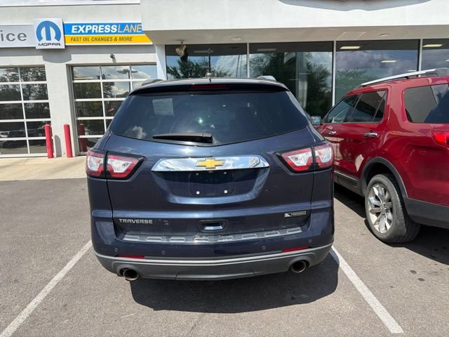 Used 2017 Chevrolet Traverse Premier FWD image 3