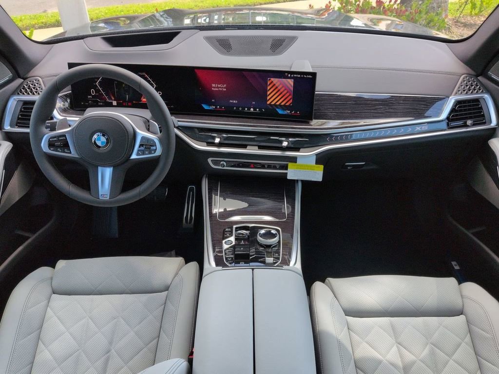 New 2026 BMW X5 xDrive40i w/ Executive Package image 15