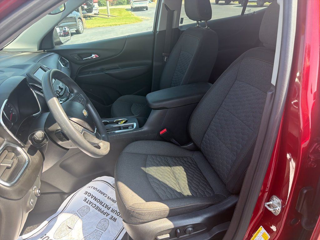 Used 2020 Chevrolet Equinox LT FWD image 3
