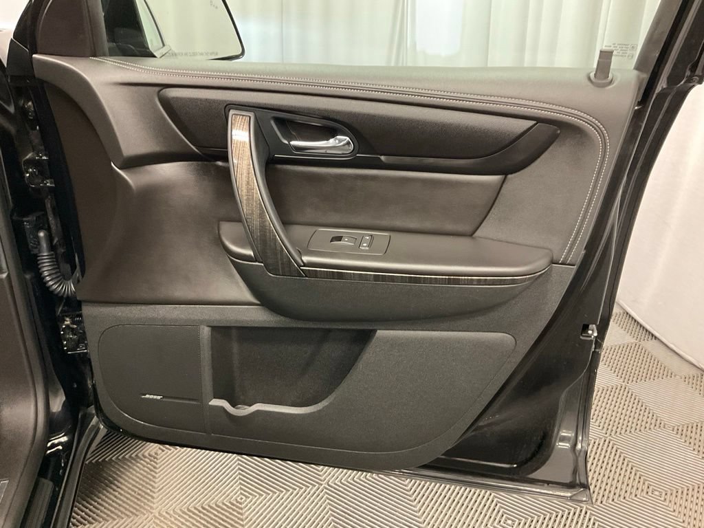 Used 2017 GMC Acadia Limited SLT AWD/4WD image 28